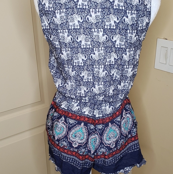 Cute!! Stilletto romper, size medium, new - Picture 2 of 5